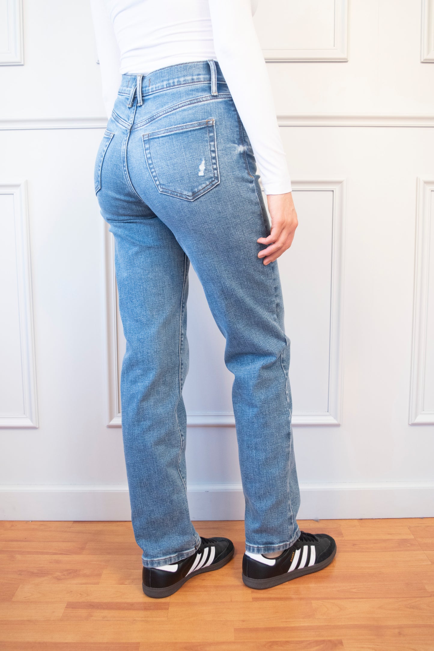 JEANS PREMIUM RECTO CLASICO TIRO ALTO