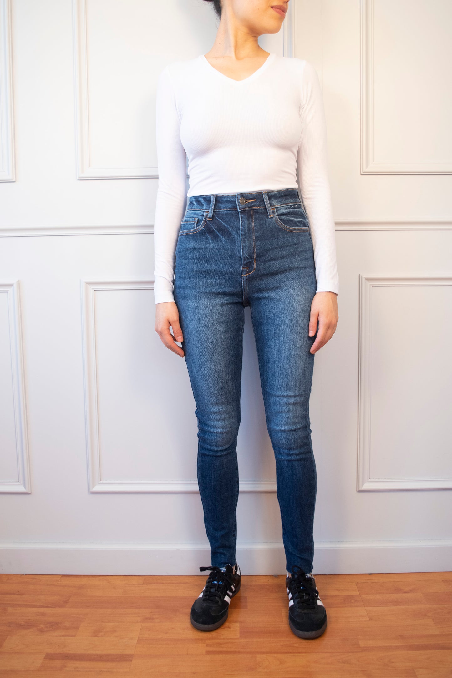 JEANS PREMIUM TIRO ALTO ENTUBADO