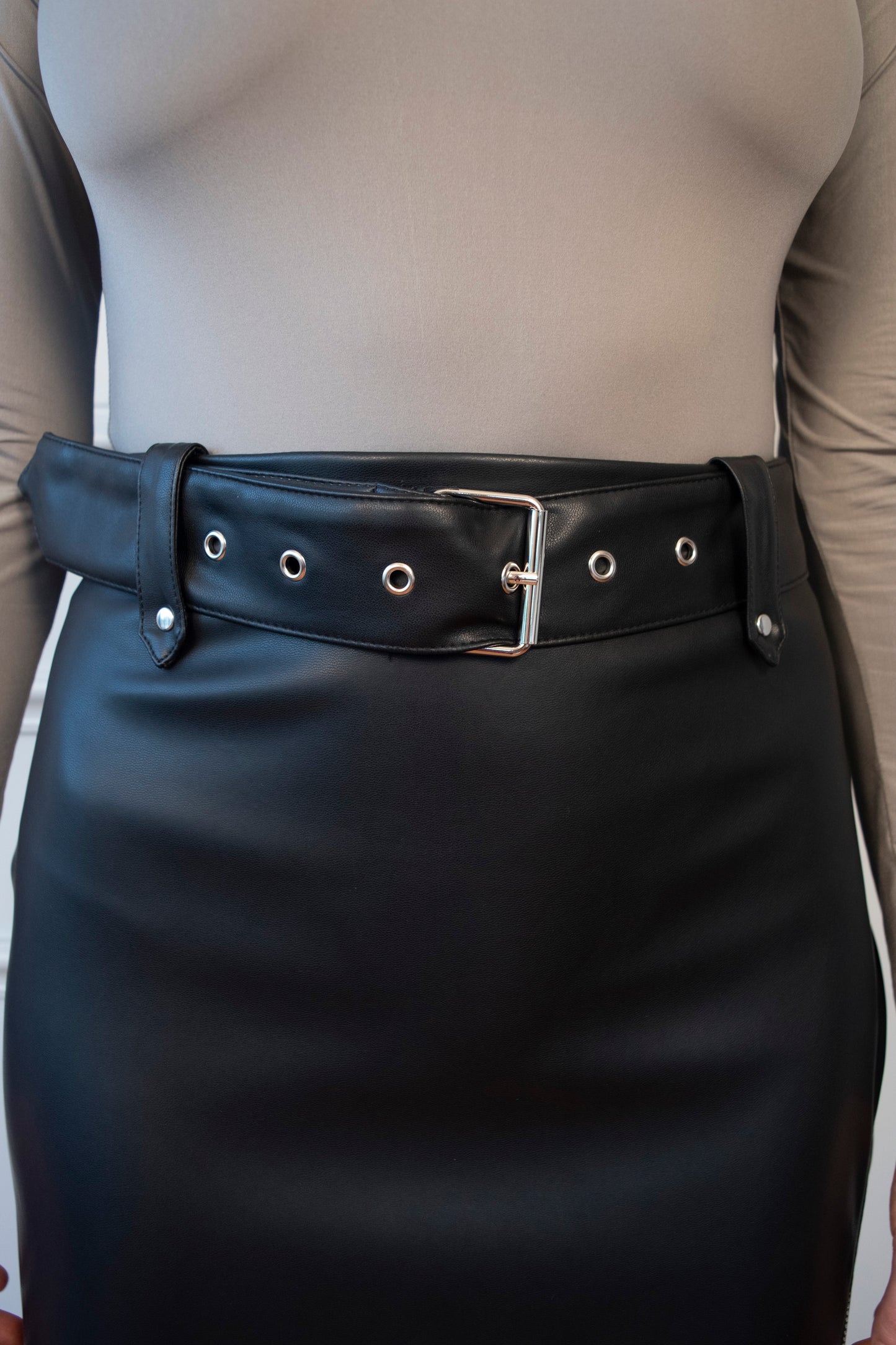 FALDA PREMIUM EFECTO PIEL