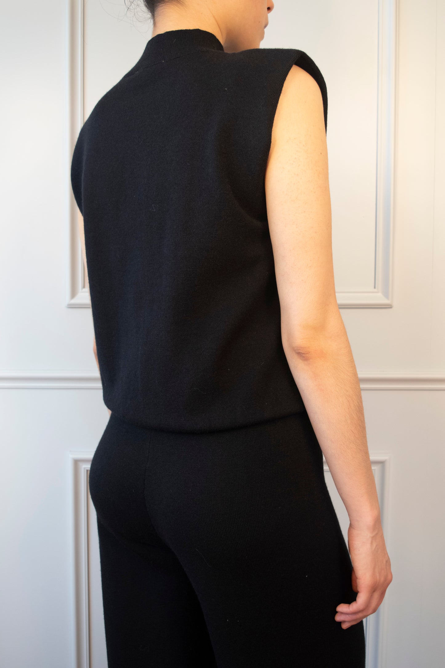 TRAJE PREMIUM PUNTO PANTALON-TOP HOMBRERA