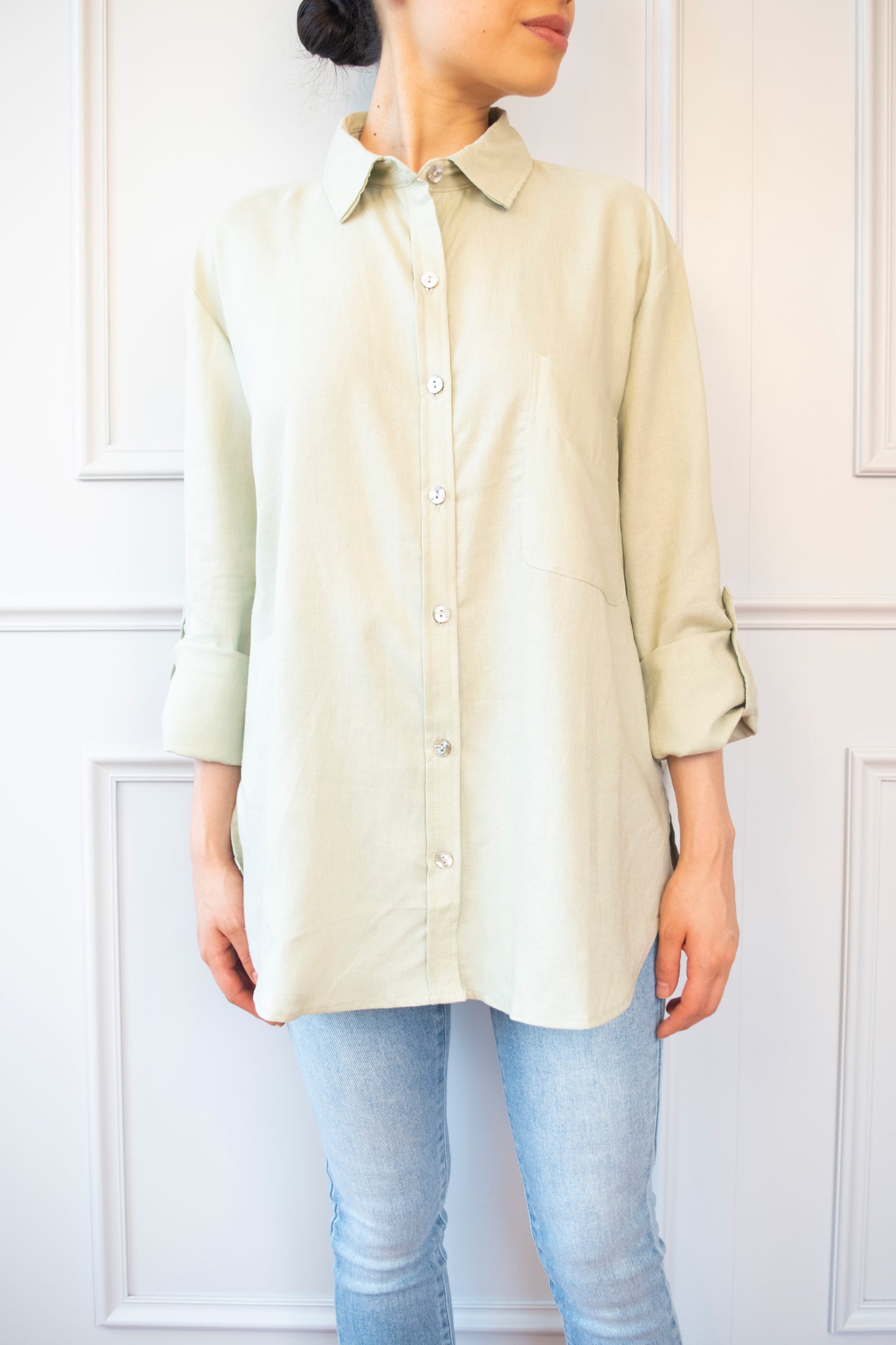 CAMISA LINO MANGA ENROLLABLE