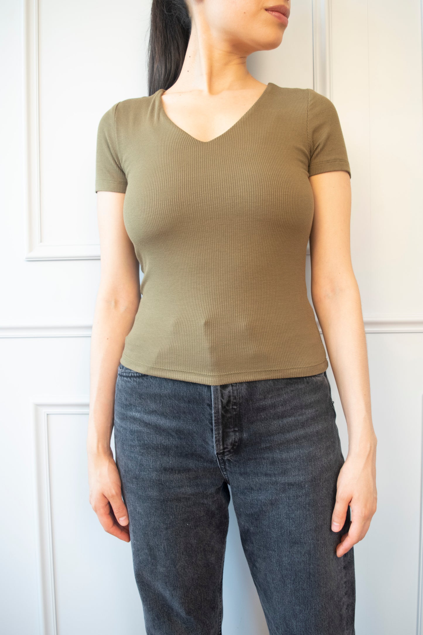 CAMISETA RIB BASICA