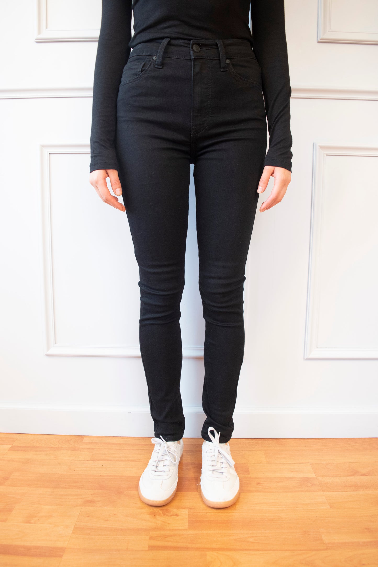 JEANS PREMIUM ENTUBADO TIRO ALTO