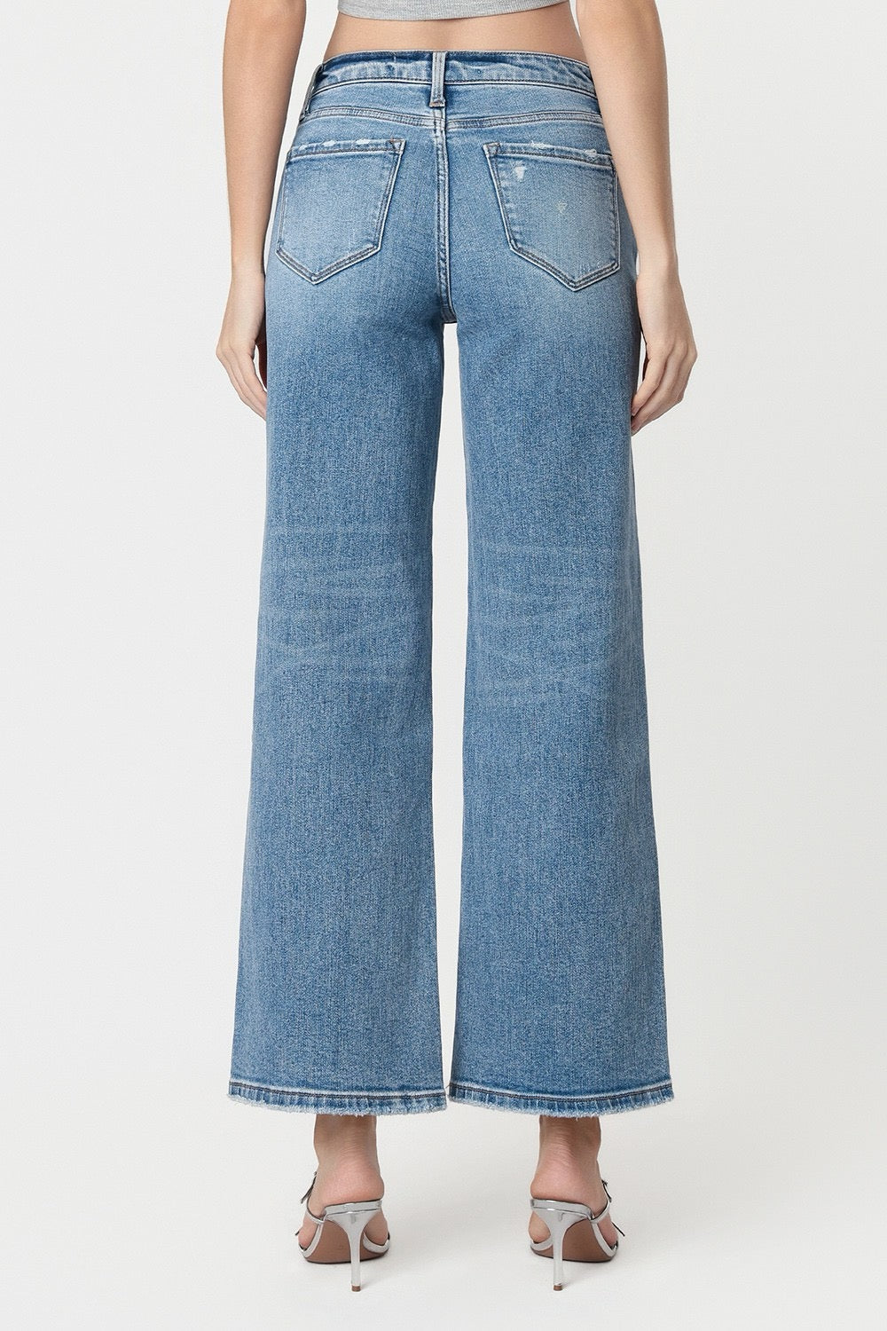 DISPONIBLE 26 DE MAYO JEANS PIERNA ANCHA 30" MEZCLILLA PREMIUM