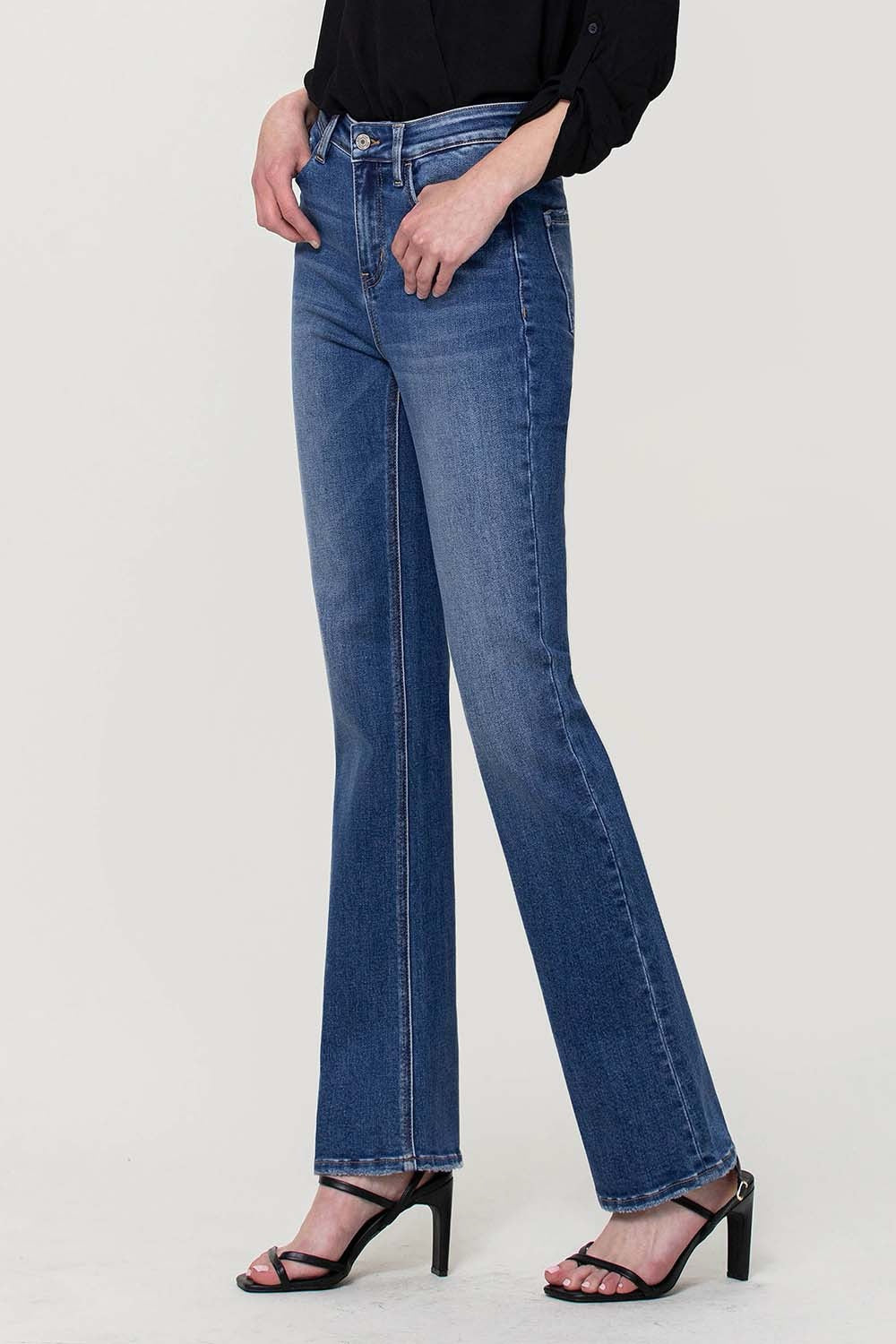 JEANS PIERNA BOOTCUT SLIM 32" MEZCLILLA PREMIUM