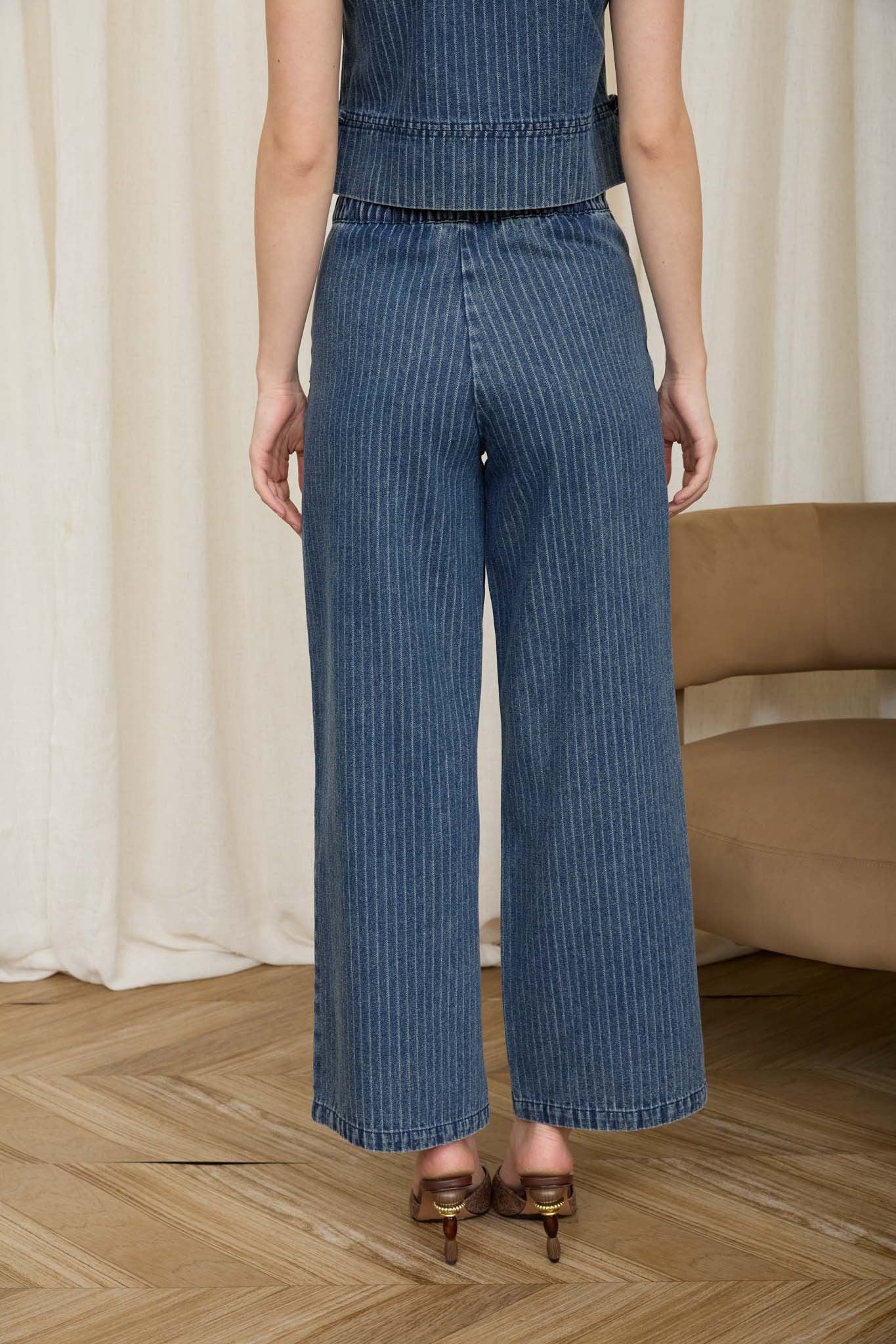 DISPONIBLE 10 DE JUNIO SET TOP/PANTALON DENIM