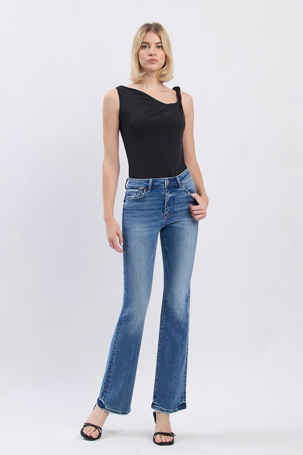 JEANS PIERNA BOOTCUT 32" MEZCLILLA PREMIUM