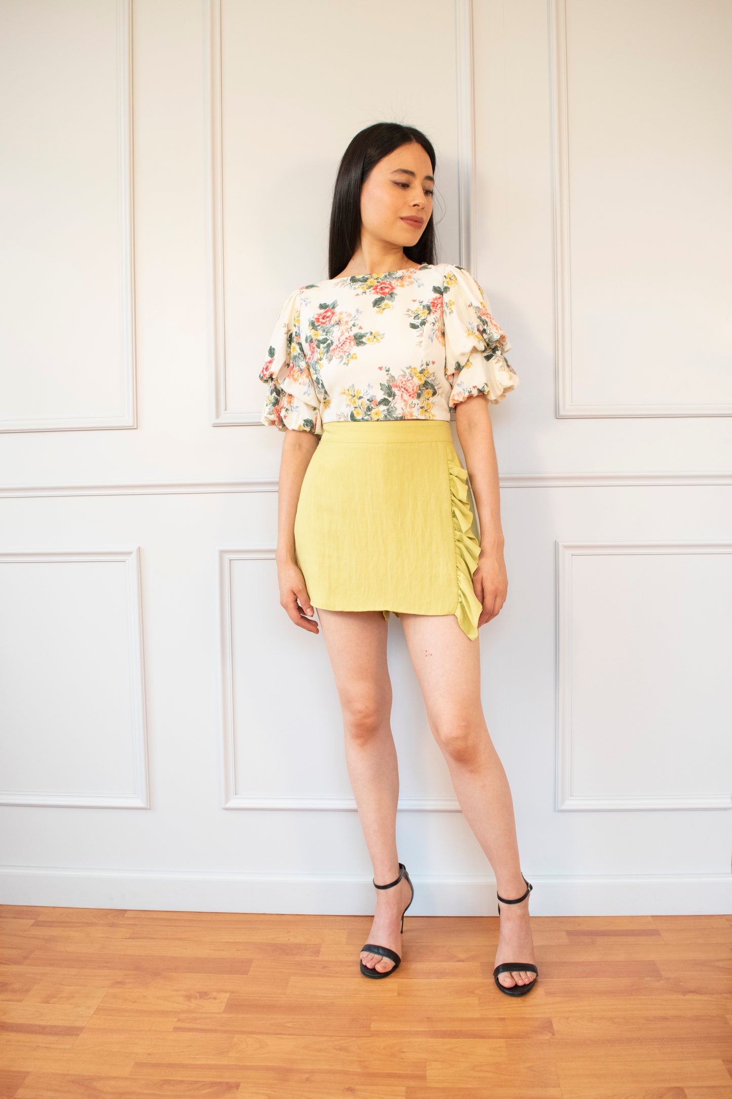 FALDA SHORT PREMIUM VOLANTE