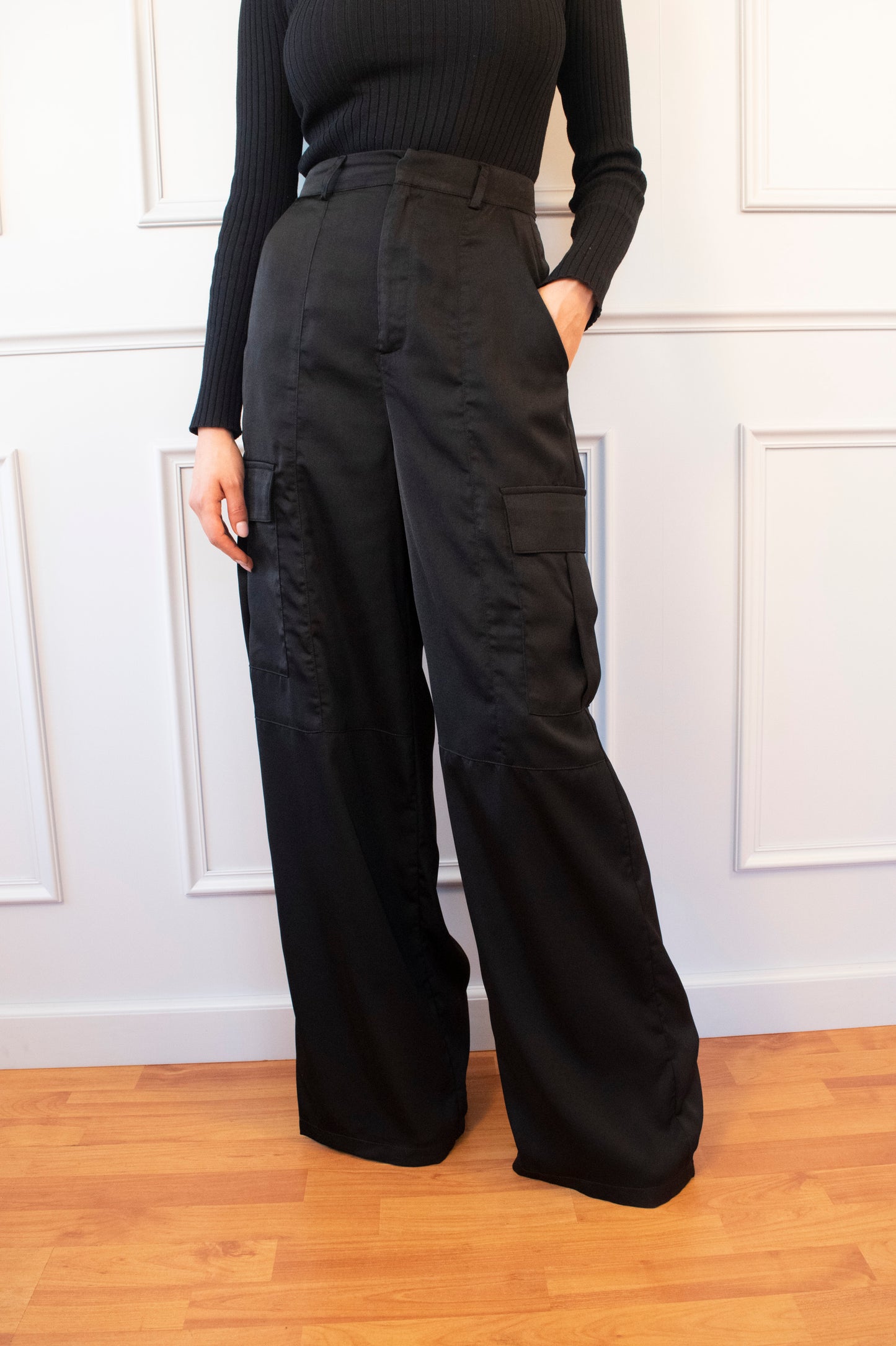PANTALON PREMIUM CARGO SATINADO