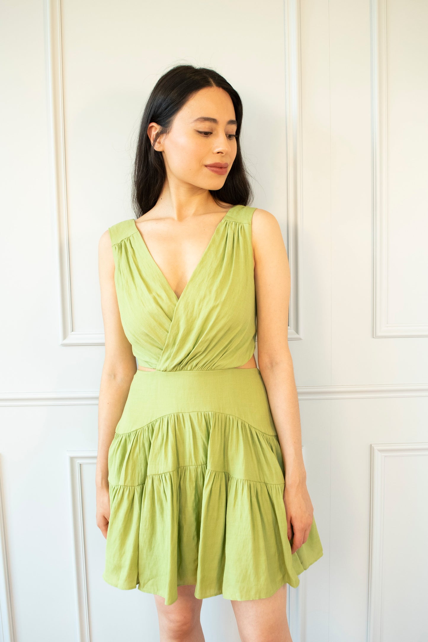 VESTIDO PREMIUM ESPALDA MOÑO