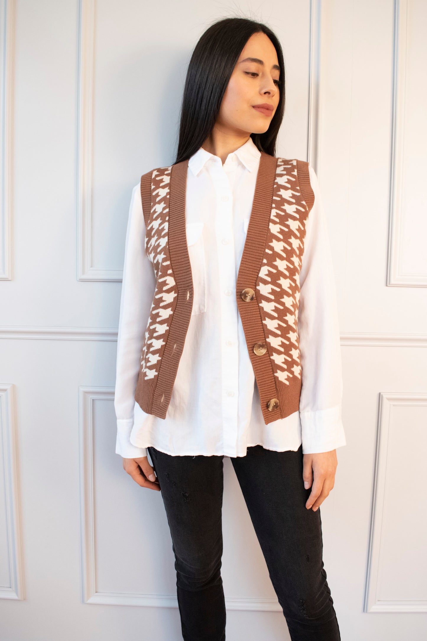 CHALECO BOTONES ESTAMPADO