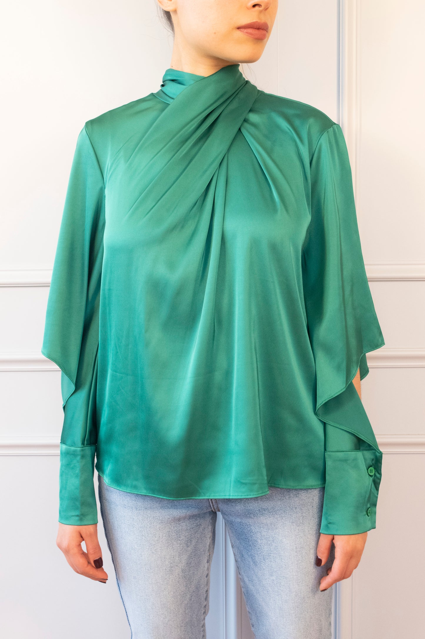 BLUSA PREMIUM SATINADA