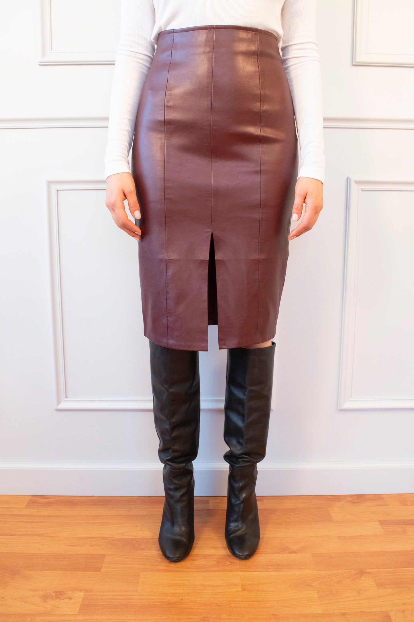 FALDA PREMIUM MIDI EFECTO PIEL