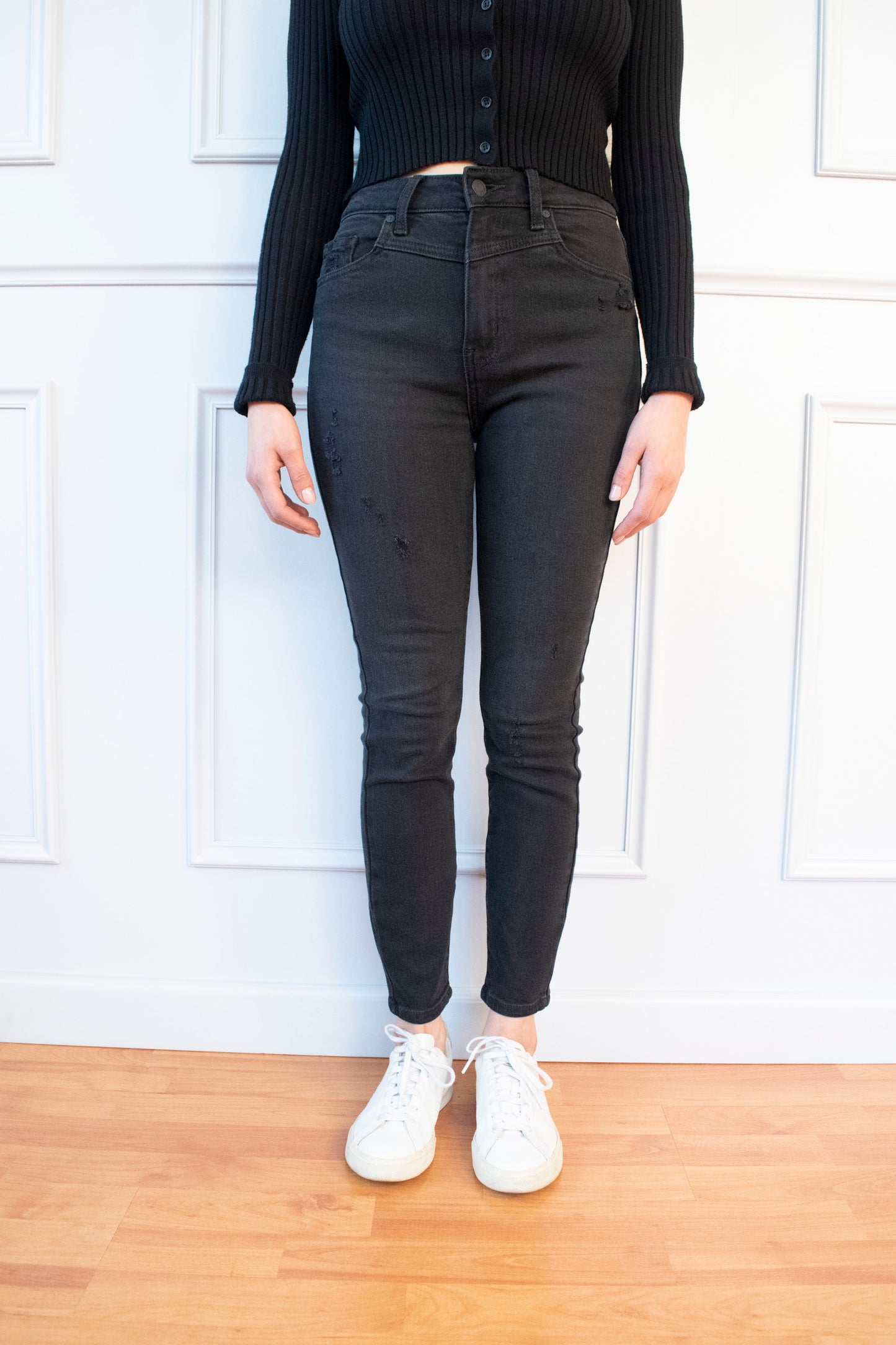 JEANS PREMIUM ENTUBADO TIRO SUPER ALTO
