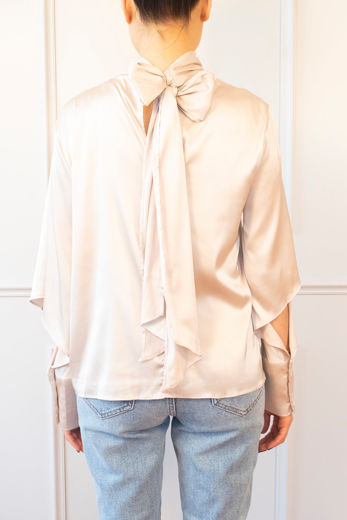 BLUSA PREMIUM SATINADA