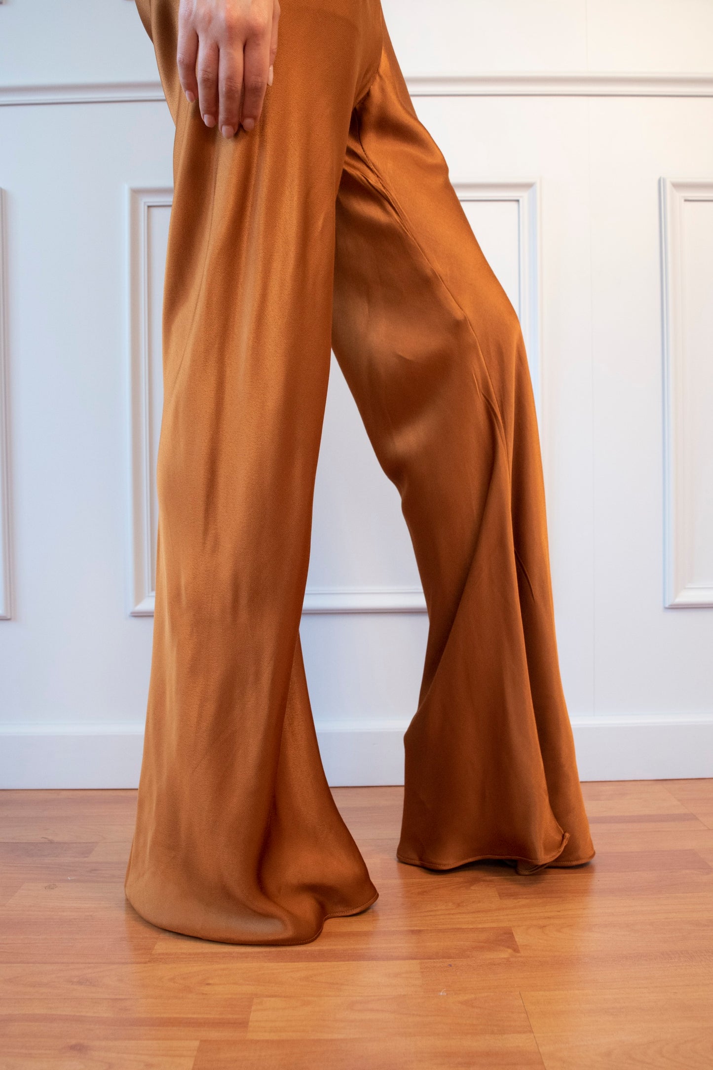 PANTALON PREMIUM SATINADO