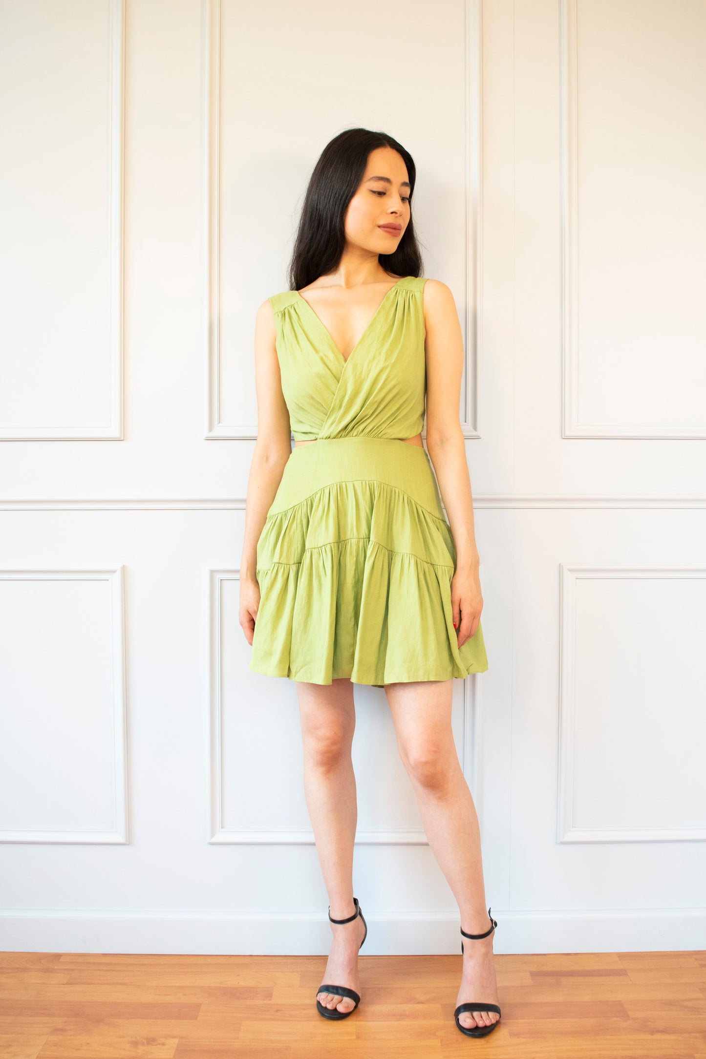 VESTIDO PREMIUM ESPALDA MOÑO