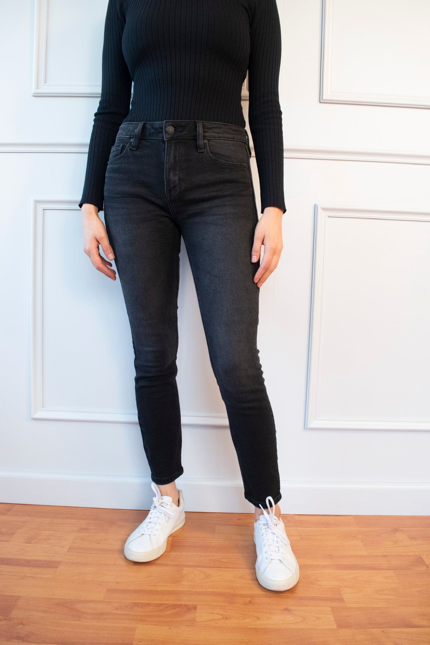 JEANS PREMIUM ENTUBADO TIRO ALTO