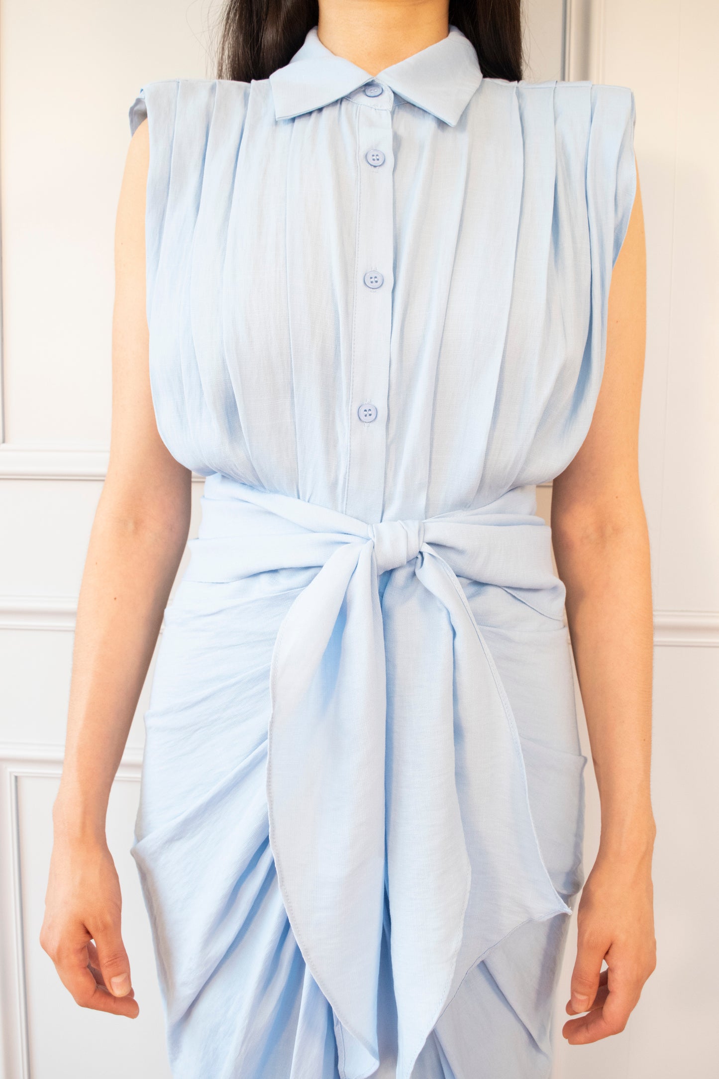 VESTIDO PREMIUM HOMBRERAS DRAPEADO