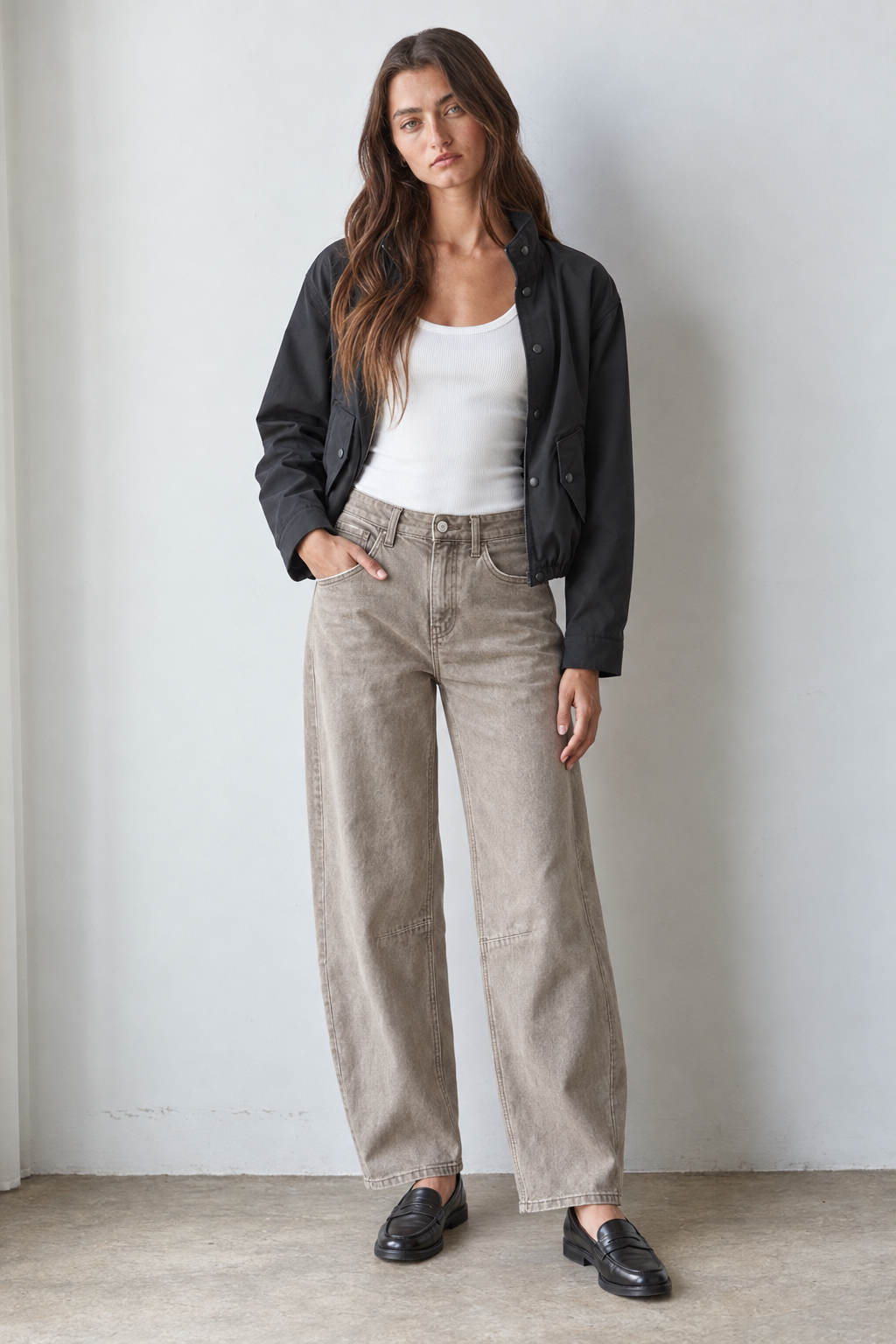 DISPONIBLE 14 DE SEPTIEMBRE CHAMARRA BOMBER ROMPEVIENTOS