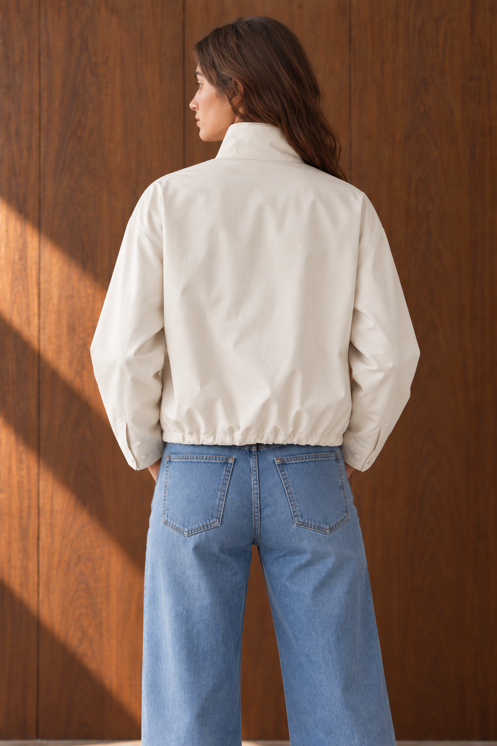 DISPONIBLE 14 DE SEPTIEMBRE CHAMARRA BOMBER ROMPEVIENTOS