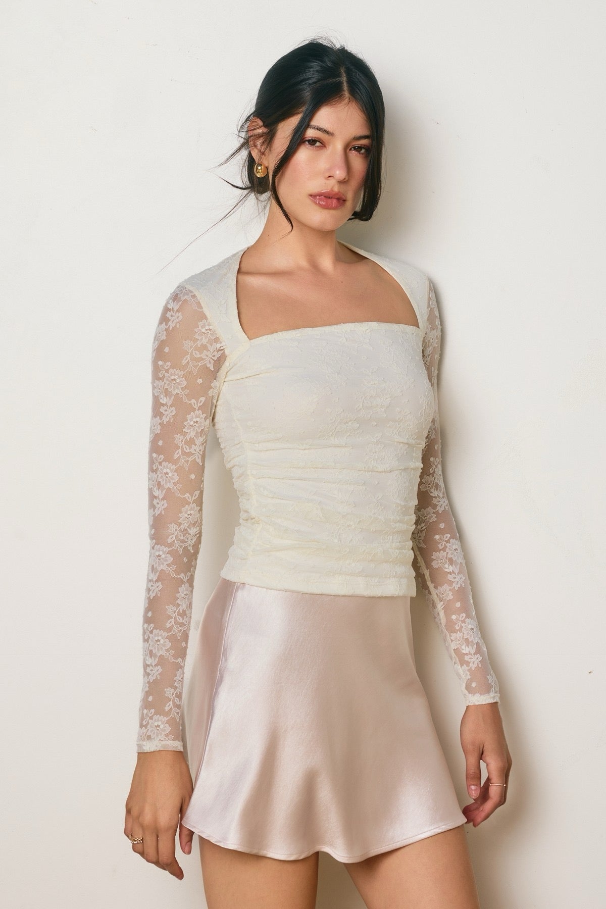 BLUSA PREMIUM ENCAJE