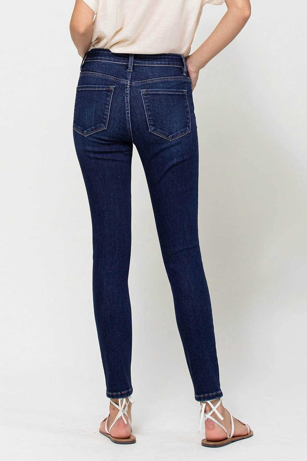 JEANS PIERNA ENTUBADO MEZCLILLA PREMIUM