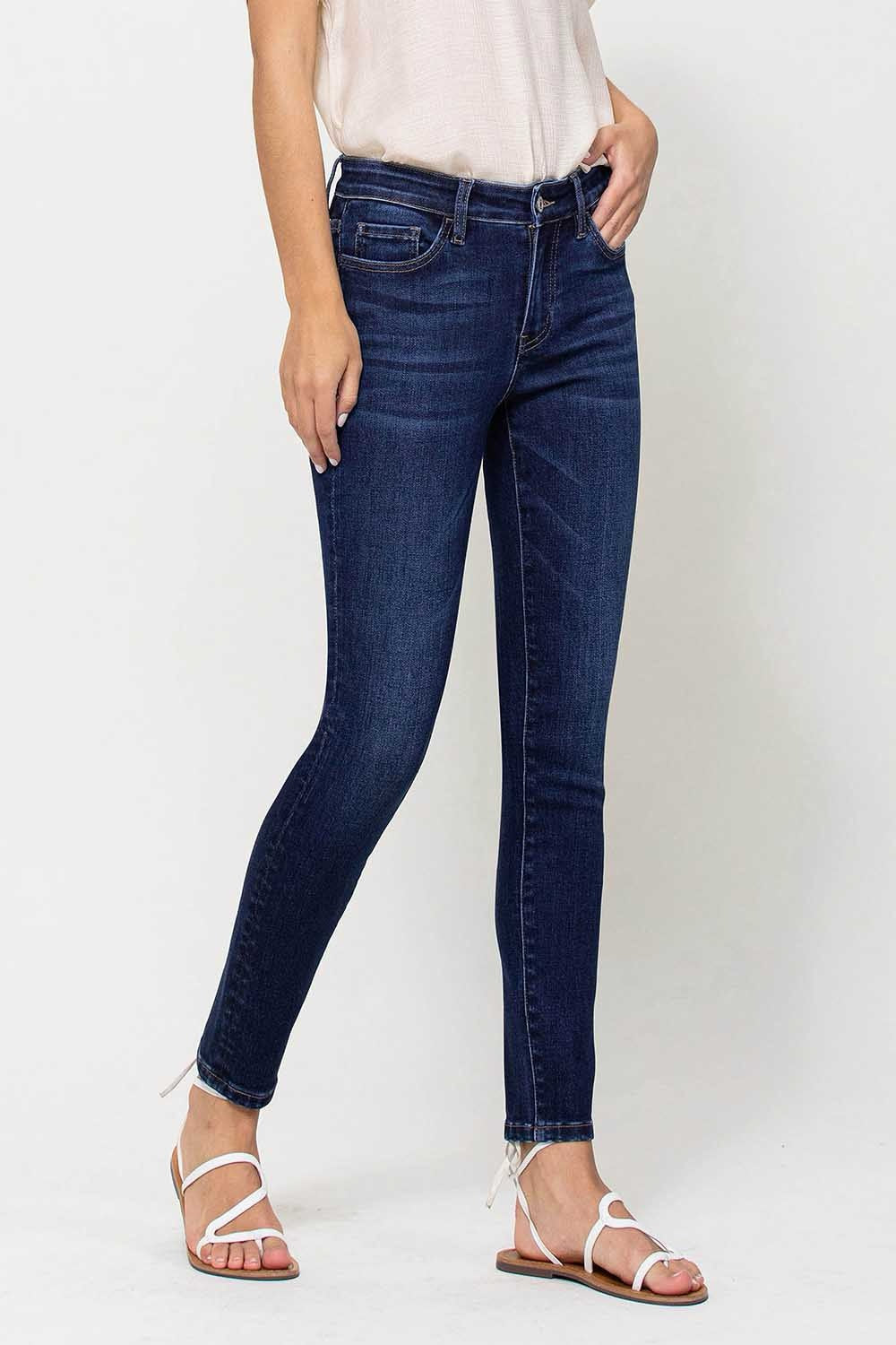 JEANS PIERNA ENTUBADO MEZCLILLA PREMIUM