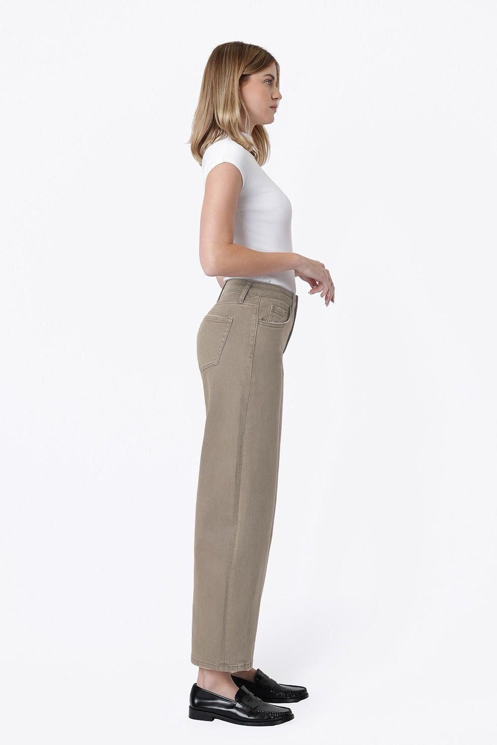 DISPONIBLE 14 DE SEPTIEMBRE JEANS PIERNA ANCHA BARRIL 28" MEZCLILLA PREMIUM