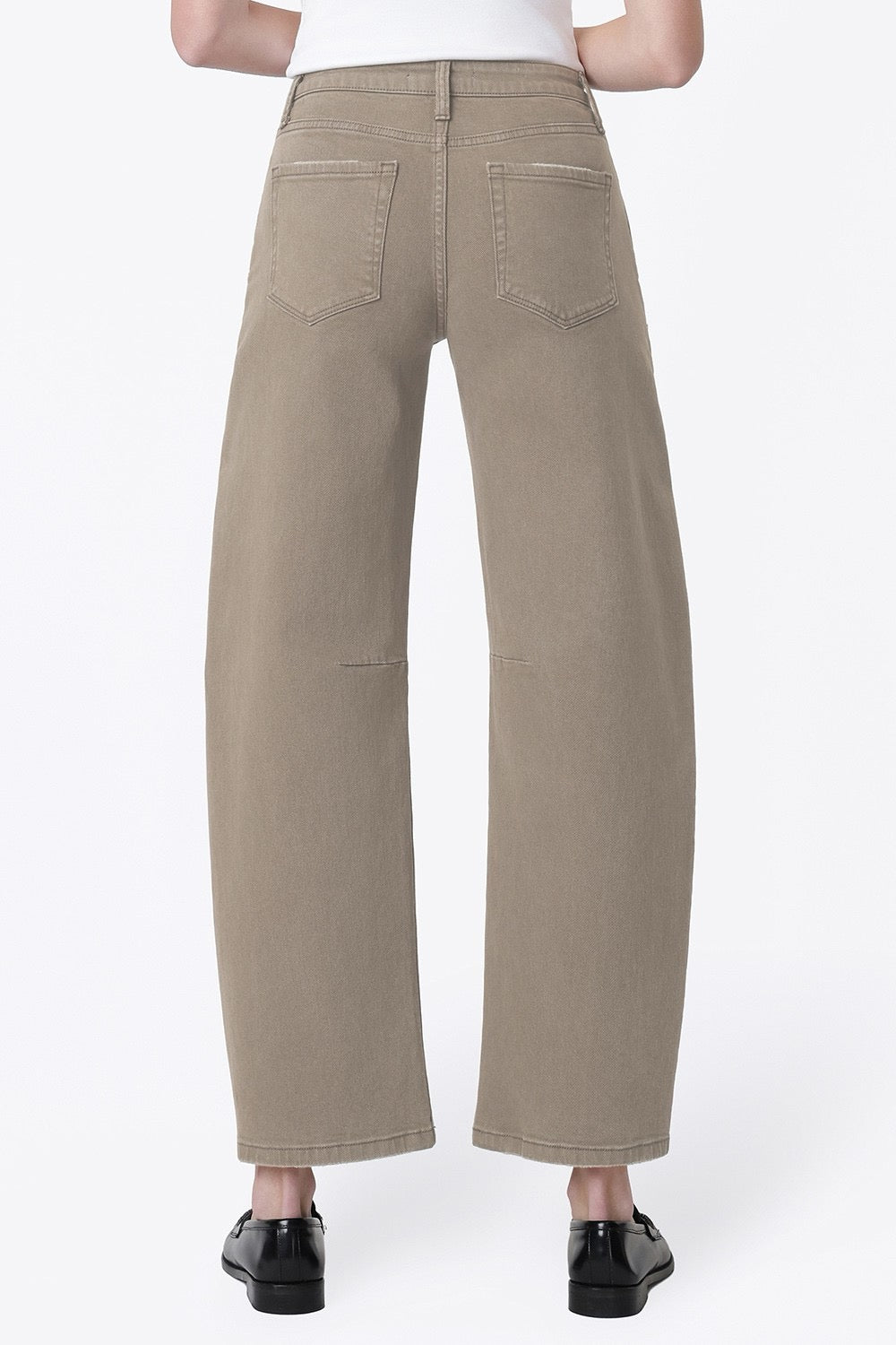 DISPONIBLE 14 DE SEPTIEMBRE JEANS PIERNA ANCHA BARRIL 28" MEZCLILLA PREMIUM