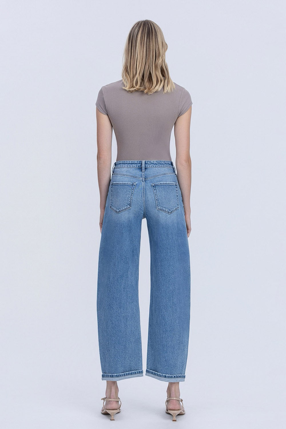 JEANS PIERNA BARRIL 27" MEZCLILLA PREMIUM