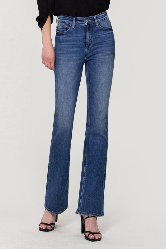 JEANS PIERNA BOOTCUT SLIM MEZCLILLA PREMIUM