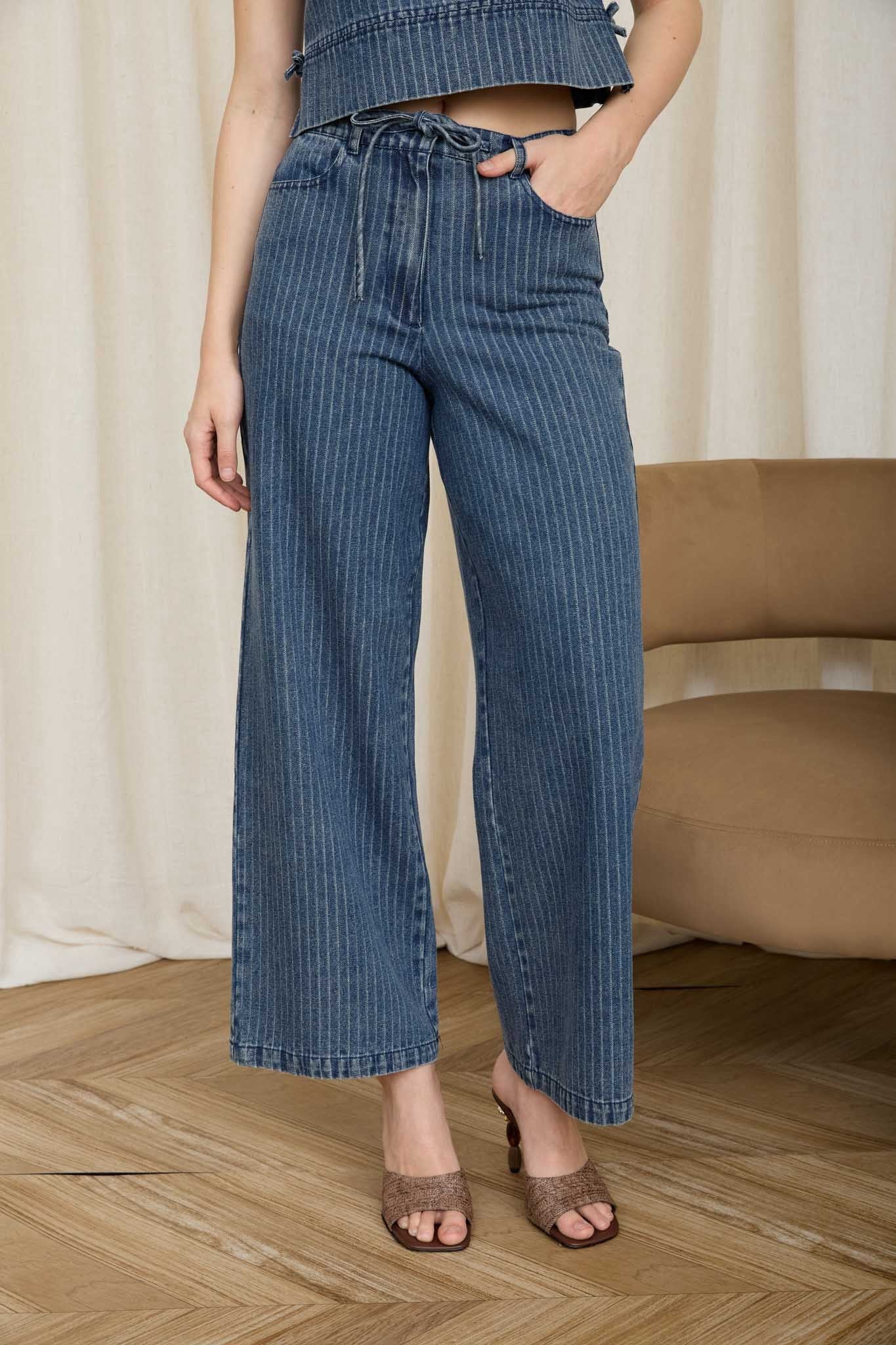 DISPONIBLE 10 DE JUNIO SET TOP/PANTALON DENIM