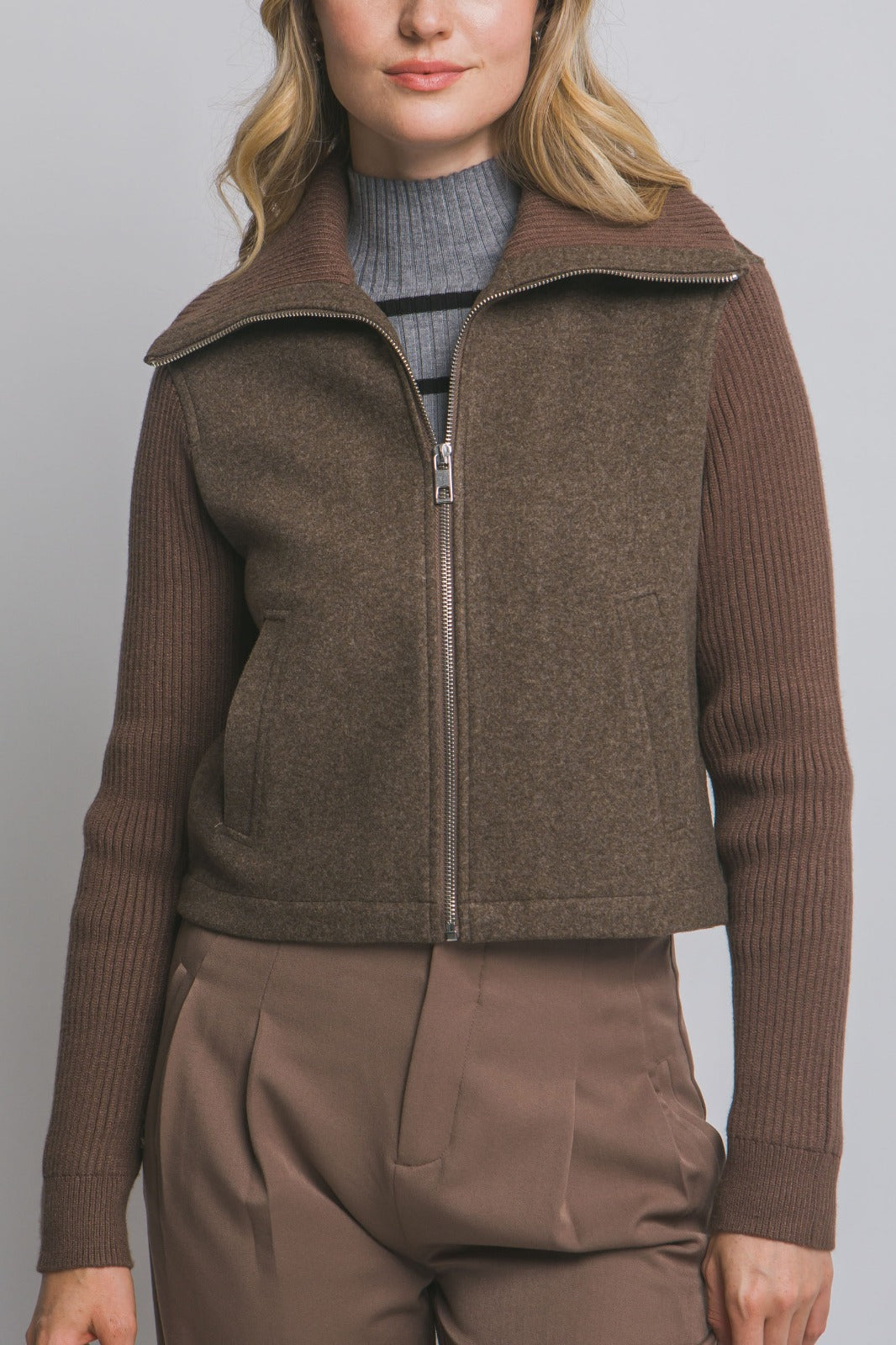 CHAMARRA MEZCLA CON TEJIDO